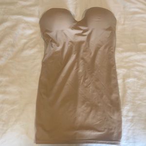 Strapless bra slip/shapewear